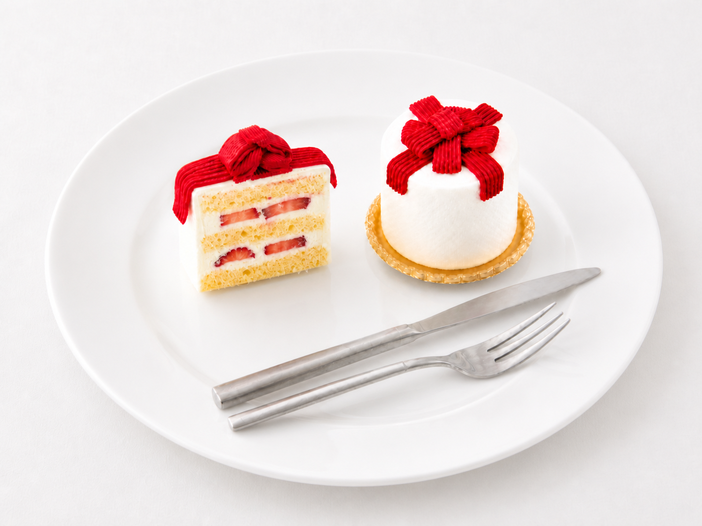母の日ギフトなら、パティスリー洛甘舎の限定「苺のGift Box」ショート